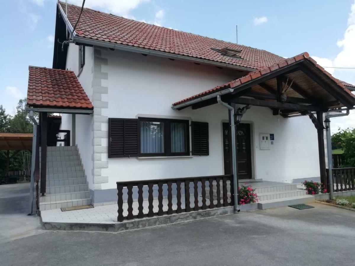 מלון סליסטה דרזניקו House Viktoria מראה חיצוני תמונה